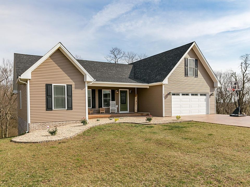 1st image of 469 Pine Hurst Dr