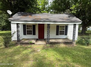 930 N Monroe Ave, Brownsville, TN 38012