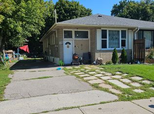 109 Sheldon Ave #Basement, Newmarket, ON L3Y 2V8