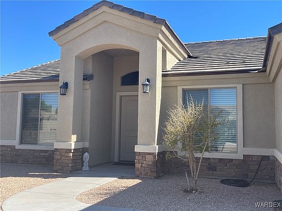 4th image of 3370 Karen Avenue