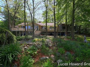 4593 Little Harbor Dr SE, Grand Rapids, MI 49512