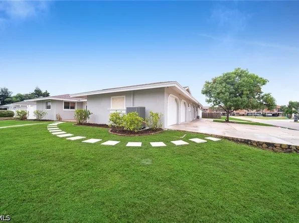 3702 SE 12th Pl, Cape Coral, FL 33904