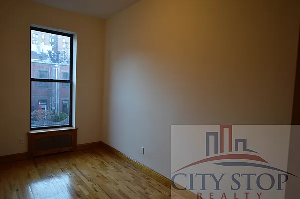 Rented by City Stop Realty | media 36