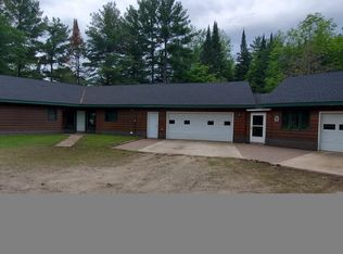 33761 N Reilly Lake Rd, Bovey, MN 55709