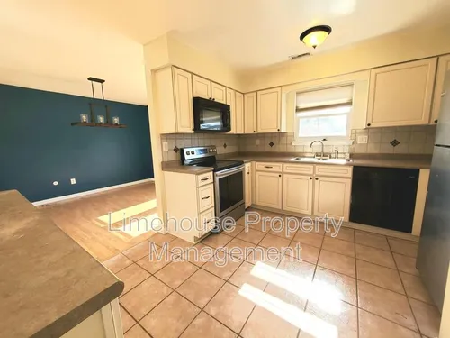 1241 Etworth Ln Photo 1