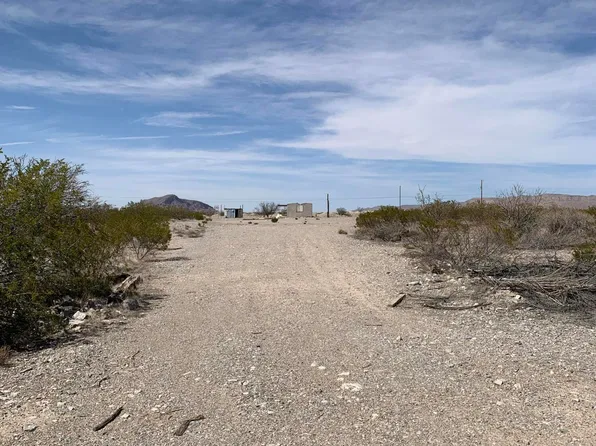 17399 Hueco Mountain Rd, El Paso, TX 79938