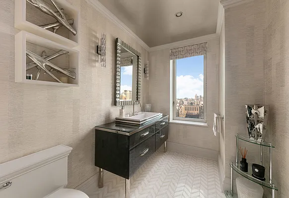 Rented by Douglas Elliman | media 47