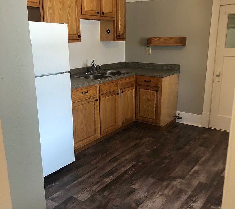 1st image of 1001-1001 1/2 Randolph St