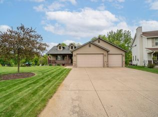 3829 Nicholas Dr, Menomonie, WI 54751