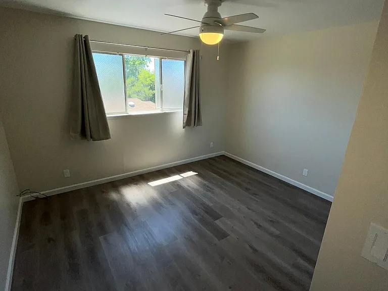 438 Vernon St #302 — Photo 5