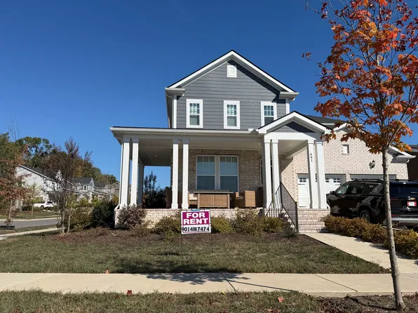 601 Seuss Way, Hendersonville, TN