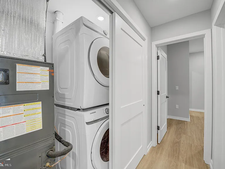 1205 S 15th St #1B — Photo 9