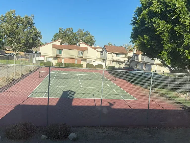 1218 S Cypress Ave #F — Photo 14