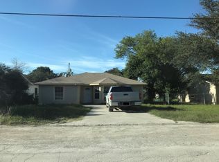 802 E Viesca St, Del Rio, TX 78840