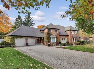 250 Grey Squirrel Pl, Waterloo, ON N2K 3H9