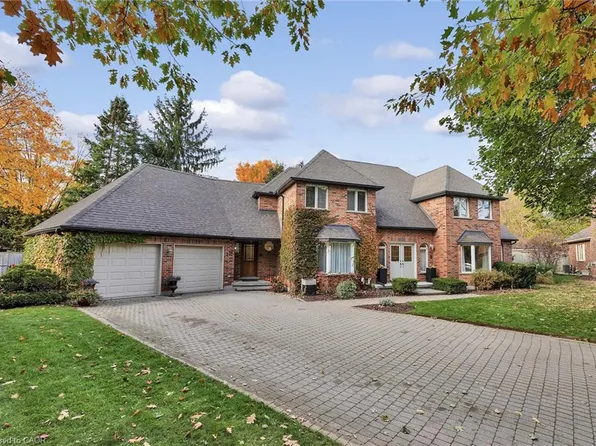 250 Grey Squirrel Pl, Waterloo, ON N2K 3H9