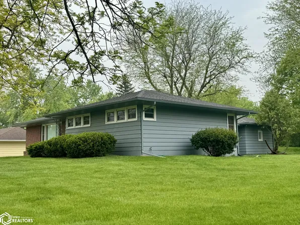 1605 N Main St, Carroll, IA 51401