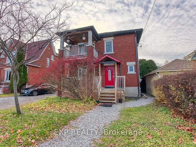 448 Holland Ave — Photo 1