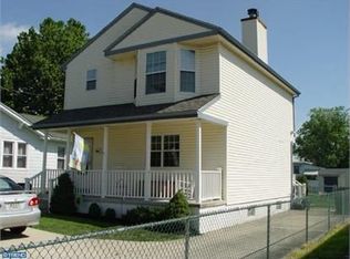 905 S Fairview St, Riverside, NJ 08075