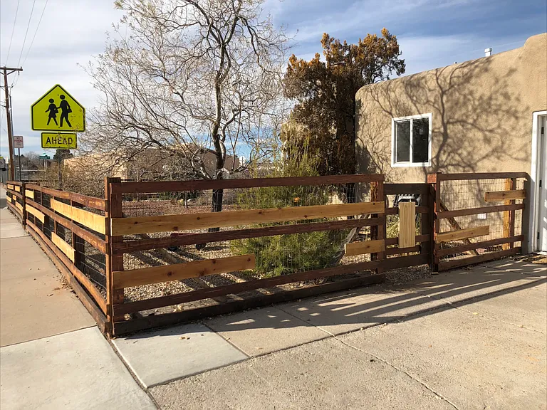 1122 Truman St SE #B — Photo 8