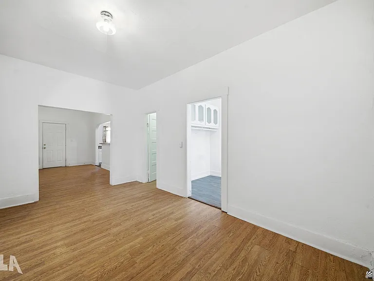 593 S 1st Ave — Photo 20