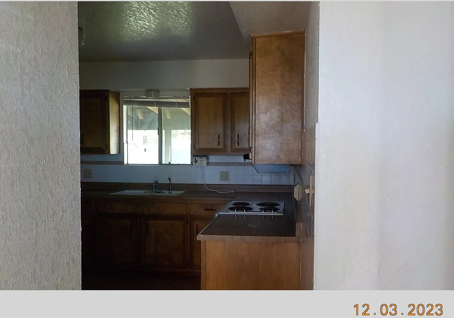 3 bed, 1352 sqft, $1,550 — Photo 3
