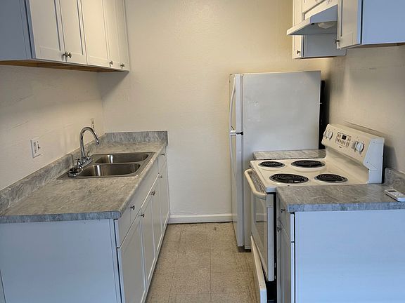 4th image of 200-208 E Vine St #200-7A