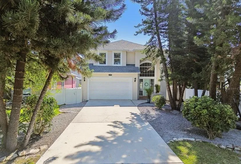120 S Clark Ave — Photo 1