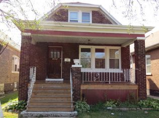 8532 S Houston Ave, Chicago, IL 60617