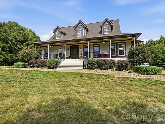 4th image of 211 Winthrow Creek Rd