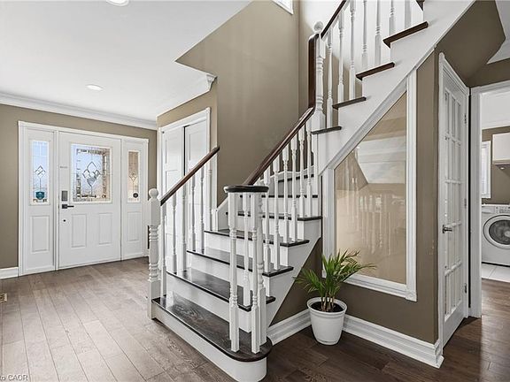 3rd image of 2223 Headon Rd