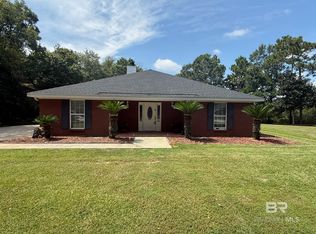 9830 Pineview Ave, Theodore, AL 36582