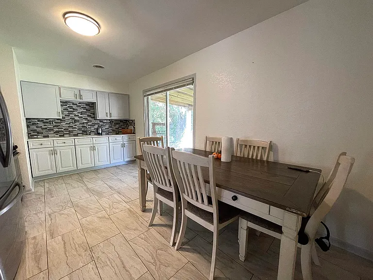 3284 Valley Stream Cv — Photo 3