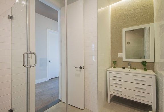 5th image of 743 Dekalb Ave APT 2