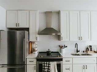 2823 Wayzata Blvd #EF6354988, Minneapolis, MN 55405