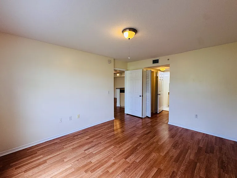 4171 San Marino Blvd — Photo 17