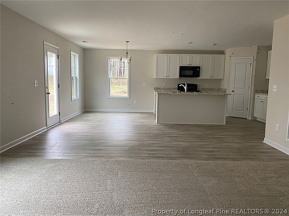 3rd image of 67 Dalmation Ln #27