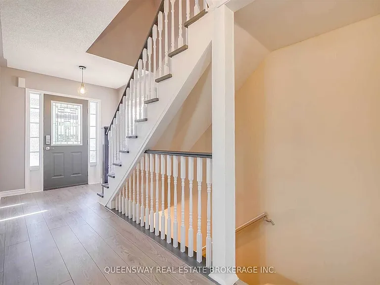 20 Hesketh Ct — Photo 14