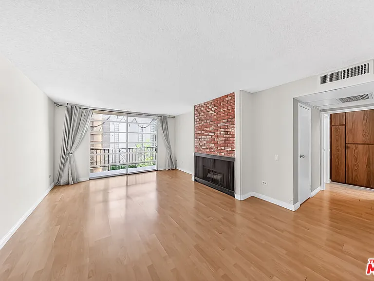 421 S La Fayette Park Pl #515 — Photo 2