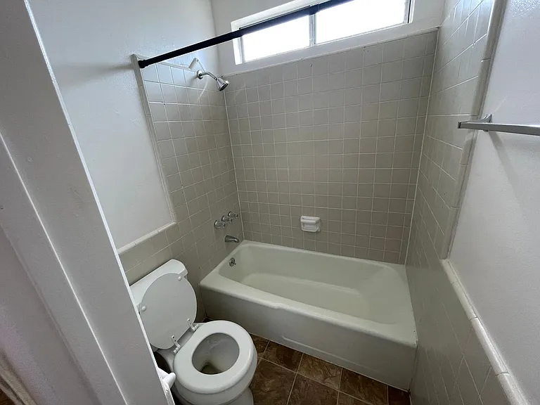 Pinnacle Acacia LLC — Photo 9