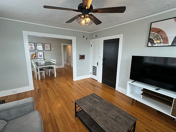 3rd image of 832 Brandon Ave APT A5