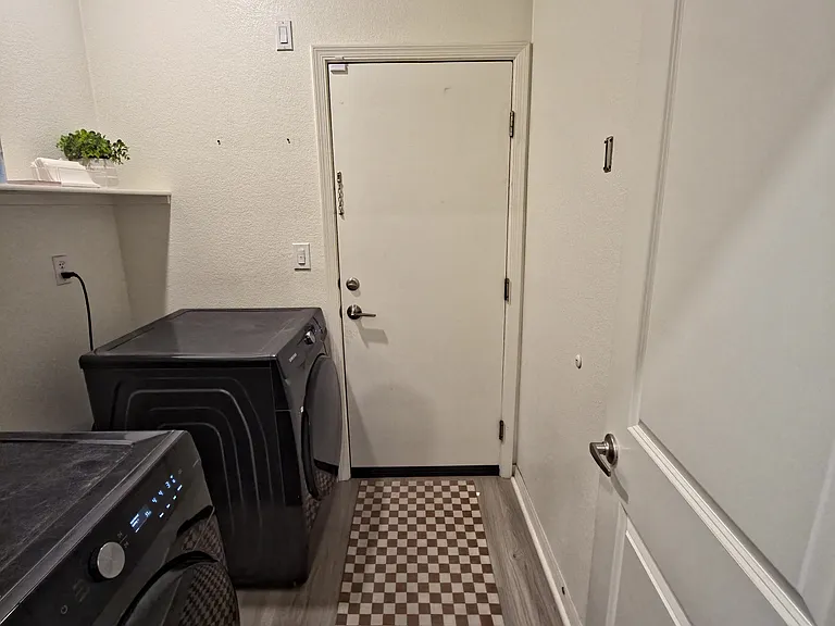 16877 Desert Willow St — Photo 2