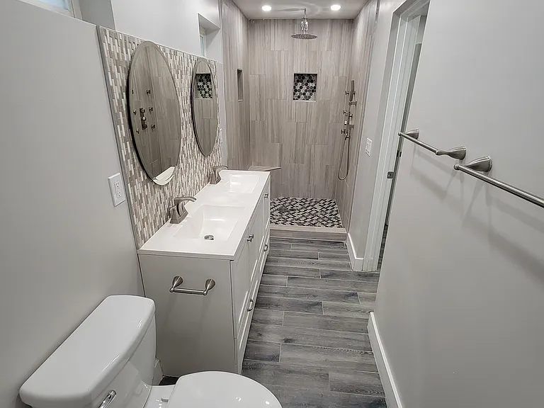 535 W 15th St — Photo 7