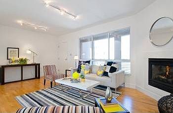 3rd image of 638 19th St Unit 2