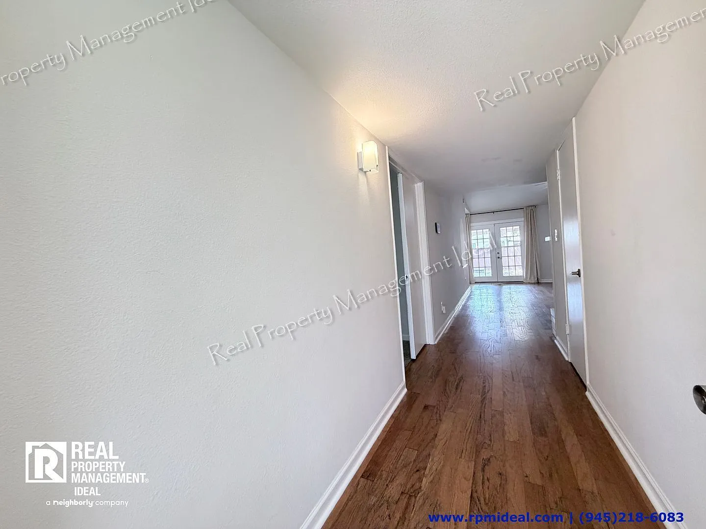 4 bed, 2.0 bath, 1864 sqft, $2,179 — Photo 3