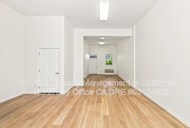 154 Railroad Ave #B — Photo 8