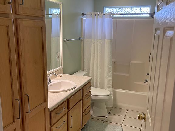 2nd image of 3103 E Blount St #B
