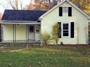 297 Mound St, Bethel, OH 45106
