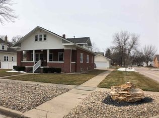 623 Hancock St, Holdrege, NE 68949