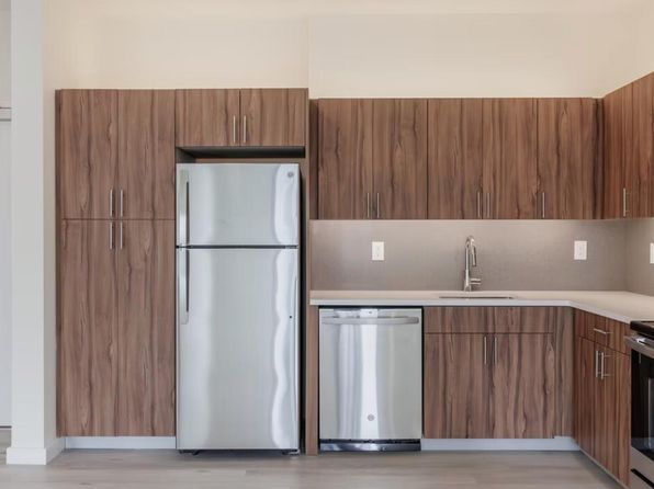 145 Court St Unit 3M